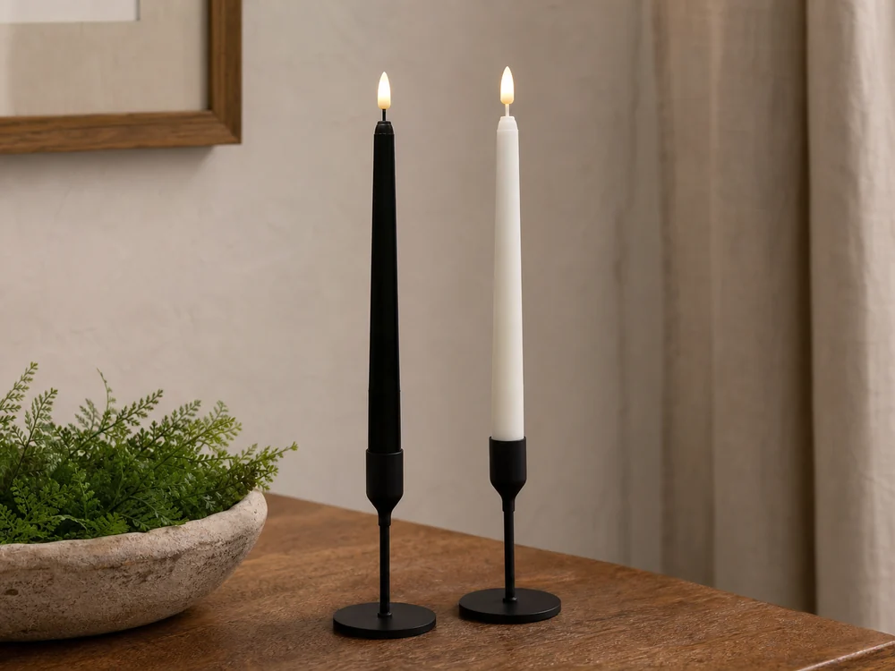 how to choose flameless candle color in a realistic electronic candle scene
