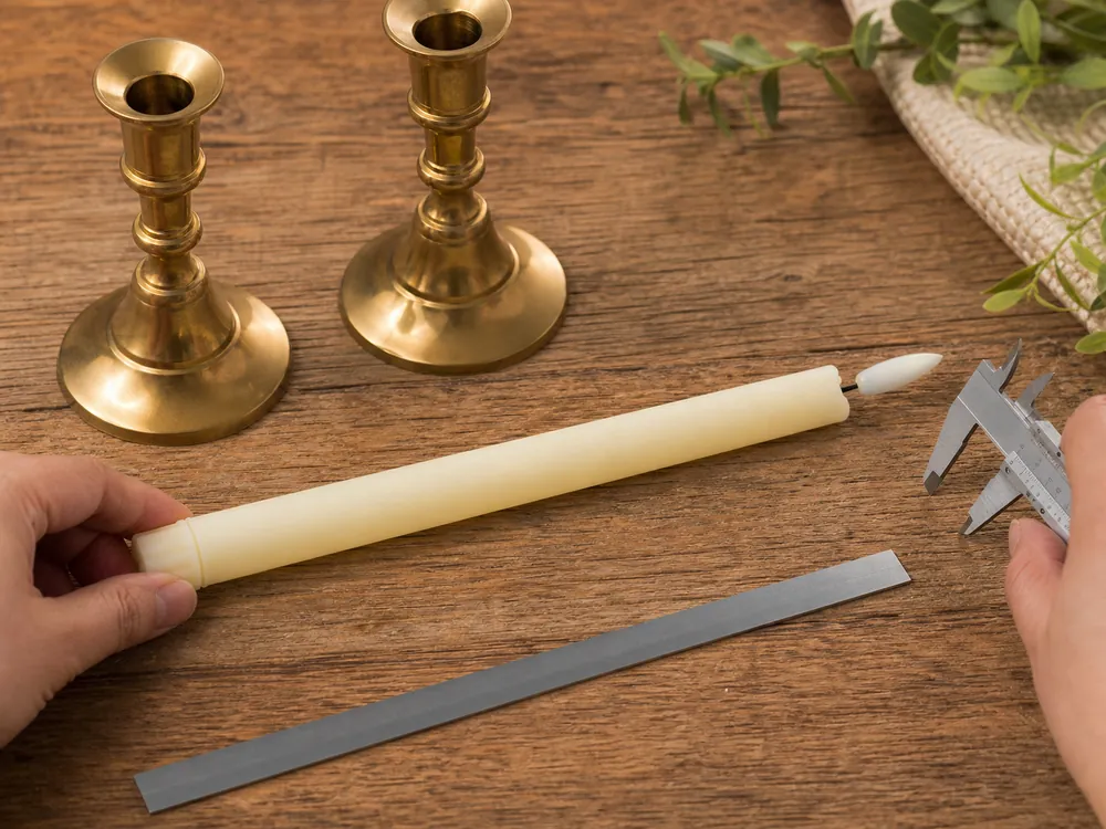 how to measure candle holders for flameless candles in a realistic electronic candle scene